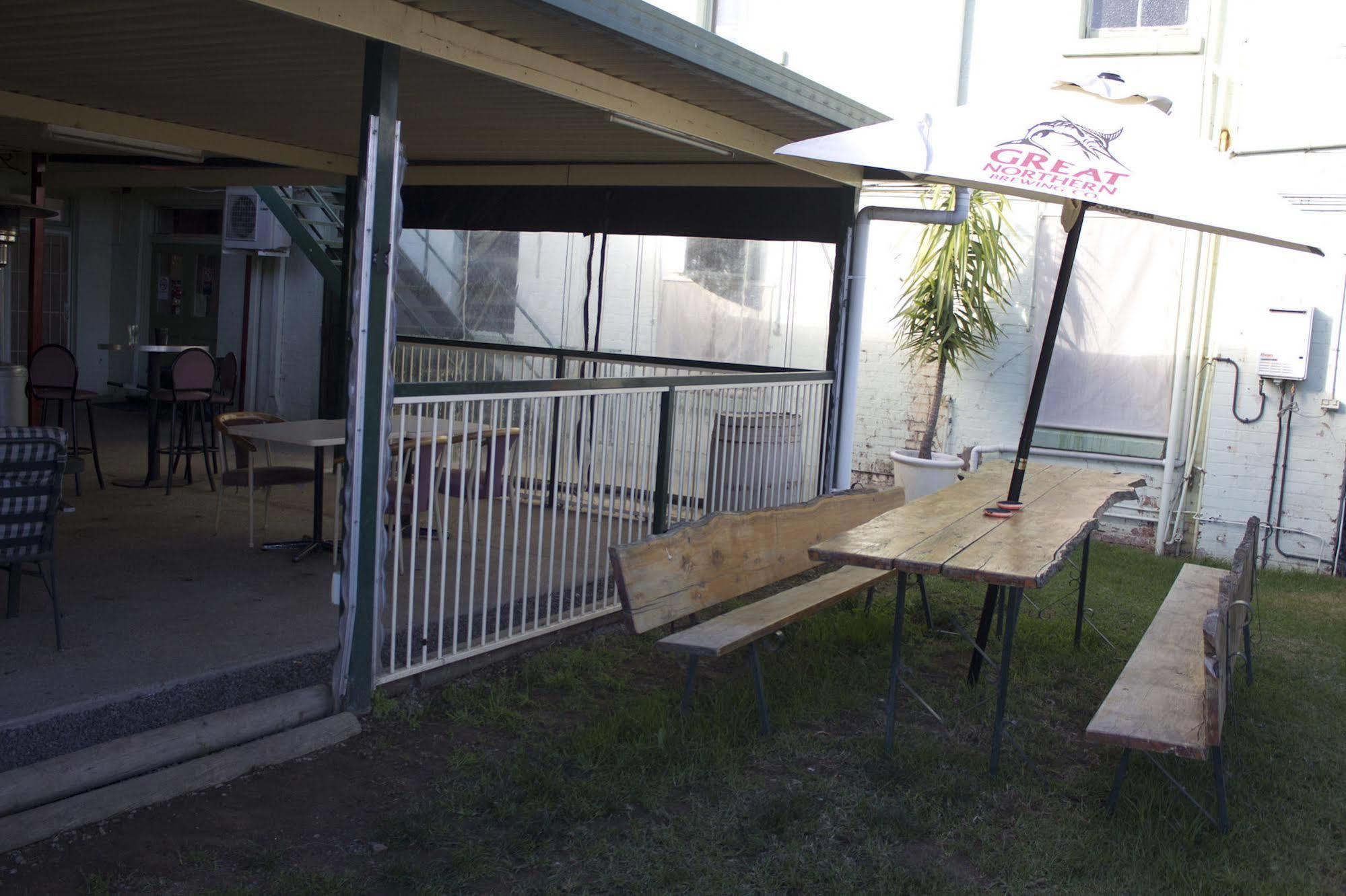Court House Hotel Boorowa Luaran gambar